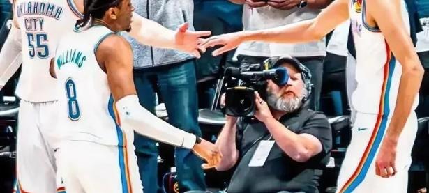 黑白体育-最后时刻NBA季后赛传出新动向，波特兰开拓者扳平良机，高层表态：令人意外，团队化学反应显著的简单介绍