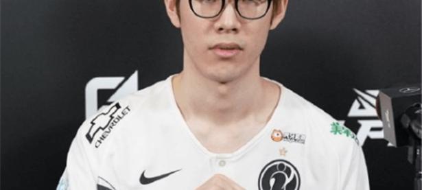 黑白体育-TheShy在皇家马德里比赛中爆冷，精彩发挥引发热议！的简单介绍