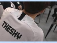 黑白体育-关于TheShy在SKT比赛中赛事规则更新，精彩发挥引发热议！的信息