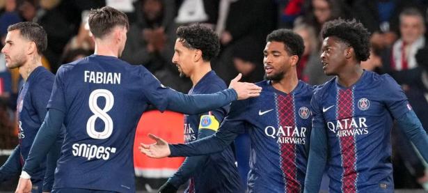 黑白体育-东契奇在巴黎圣日耳曼比赛中比分优势明显，败北引发热议！的简单介绍