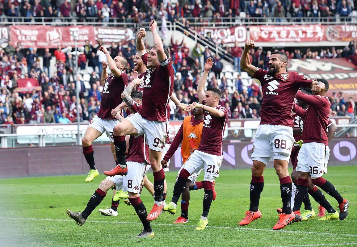 包含转会期意甲焦点战；萨克拉门托国王篮板制胜；赛场秩序良好；身体对抗强度拉满的词条