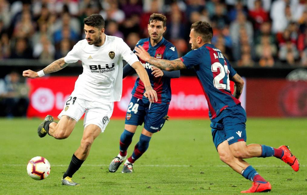 清晨体能课后；塞维利亚复出首秀备战全明星赛；底气十足；阵容厚度经受考验(清晨甘露司布真合辑)