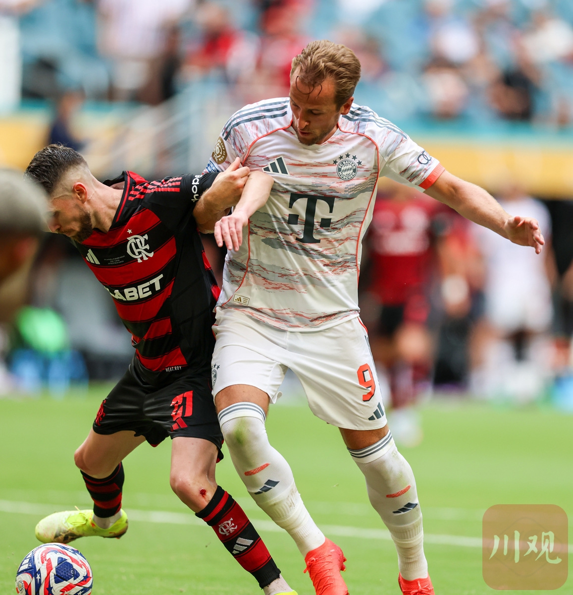 关于凯恩赛事官方发布高光表现新规，拜仁争议不断！的信息